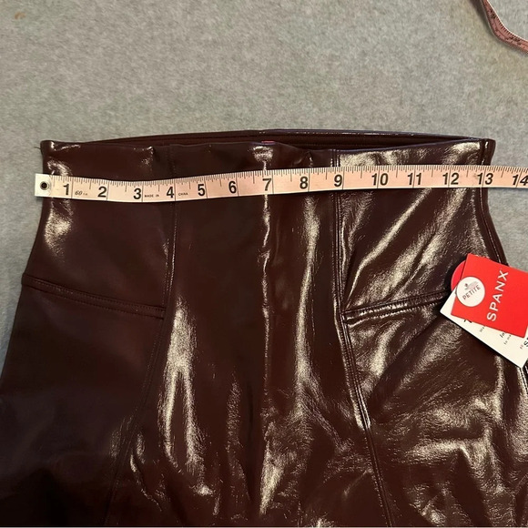 NWT Spanx Faux Patent Leather Leggings ruby size M petite - Picture 8 of 11
